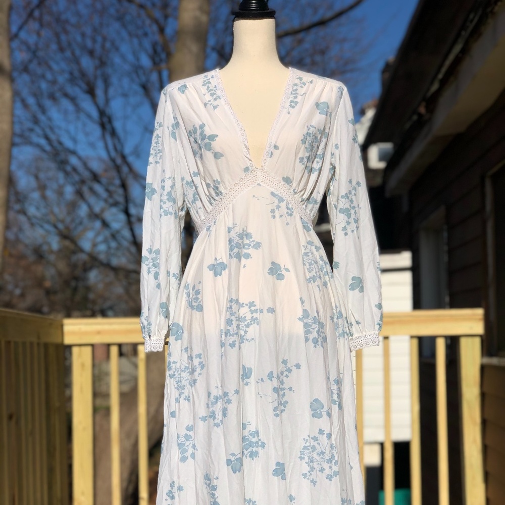 Vintage Robe and Nightgown Set
